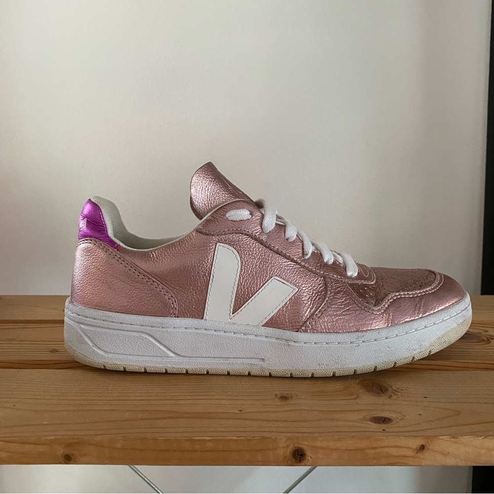 Veja V-10 Pink Matallic Sneakers 9 - Picture 8 of 16